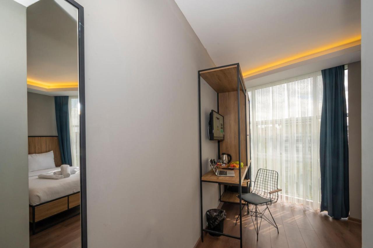 Hotel Dem 3*