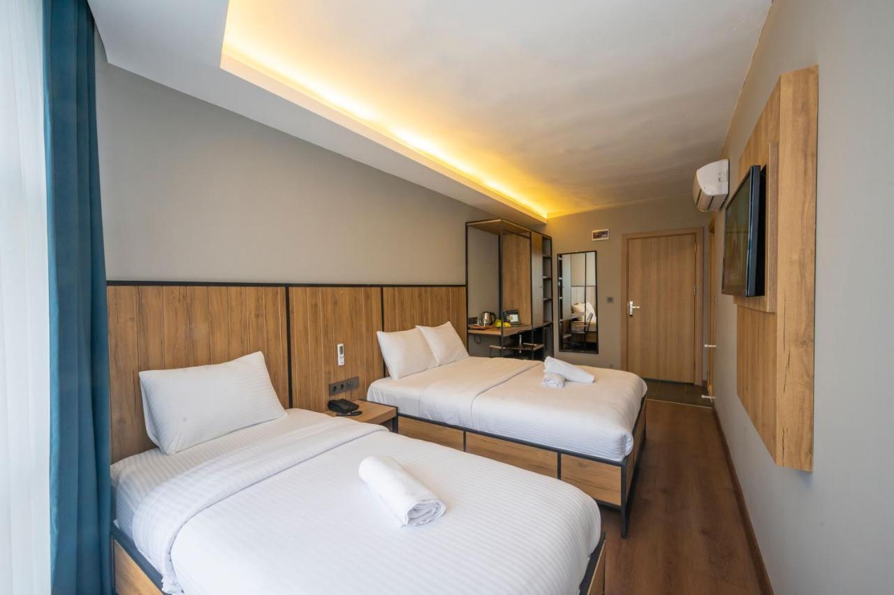 Dem Hotel