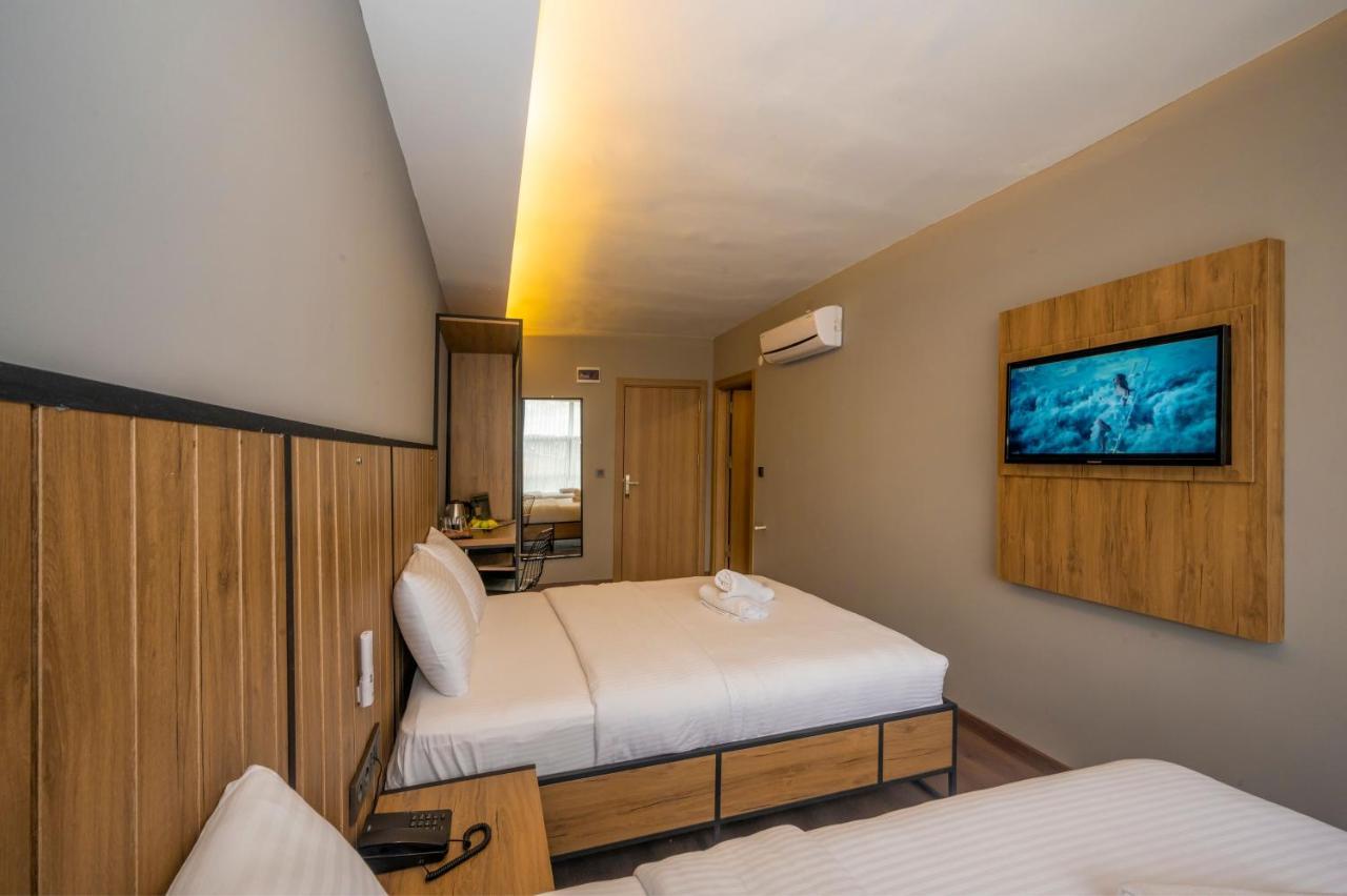 Dem Hotel
