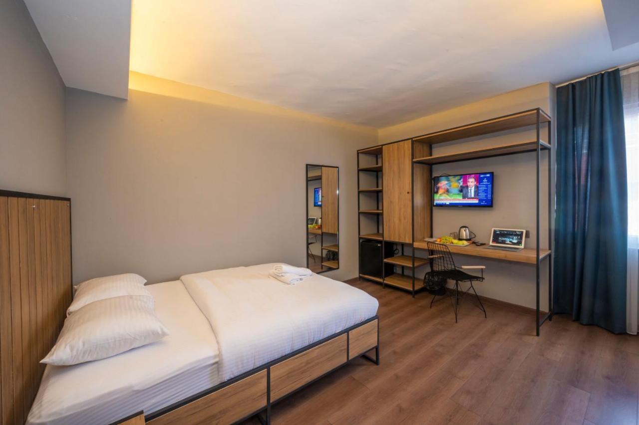 Dem 3* Çorlu